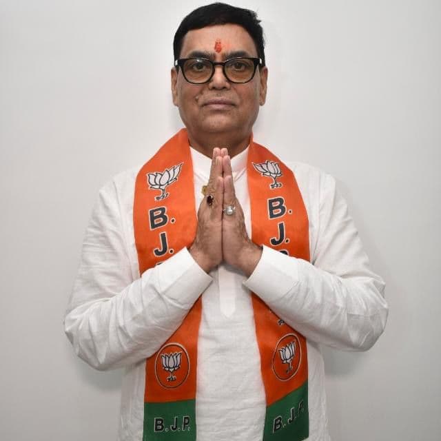 Dr Rajesh Kumar